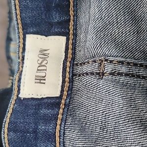 Hudson bootcut jeans size 32